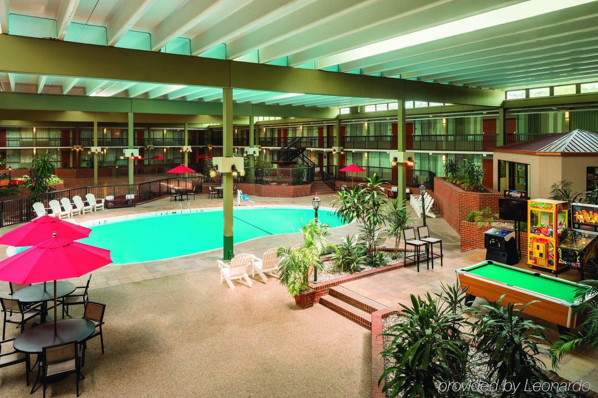 Ramada By Wyndham Indiana Hotel Luaran gambar